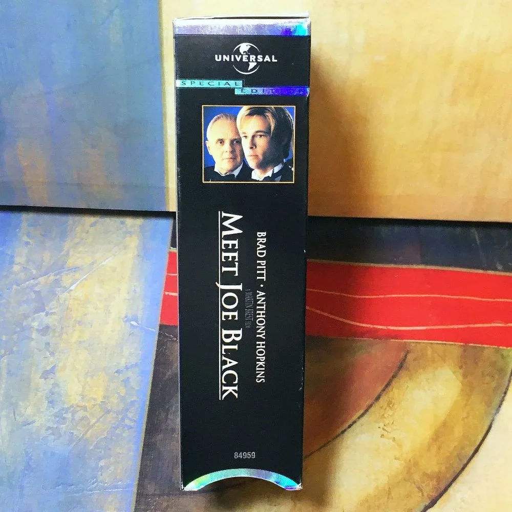 [VHS] MEET JOE BLACK - 90's BRAD PITT - ROMANCE MYSTERY - *USED* VIDEO TAPES